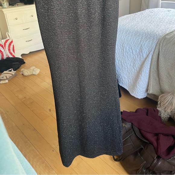 WINDSOR | Strapless Sparkle Front Bow Fitted Dress - Picture 5 of 7